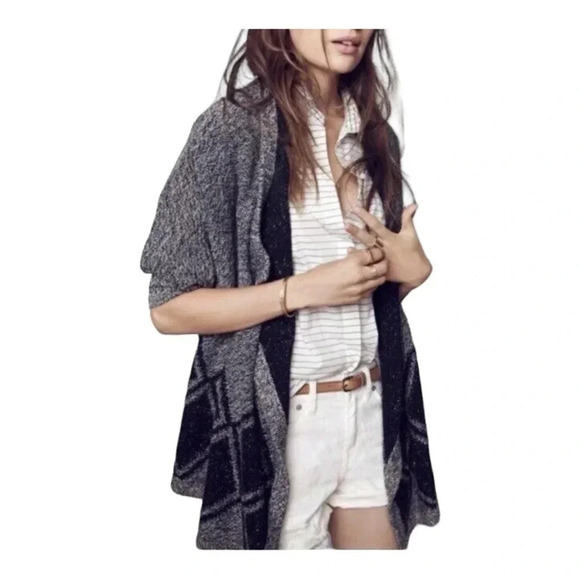 0147W. MADEWELL ALL ANGLES DIAMOND SHAPED CARDIGAN SWEATER SIZE XSMALL/SMALL‎ - Picture 2 of 14